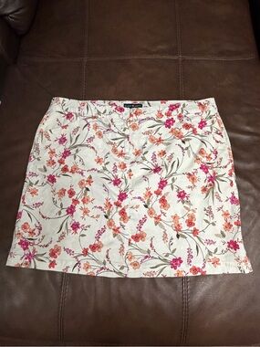 Karen Scott Cream Floral Mini SKORT with Pink & Orange Blooms 16W like new! -146